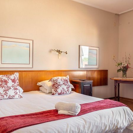 Karoo Country Inn Middelburg  Ngoại thất bức ảnh