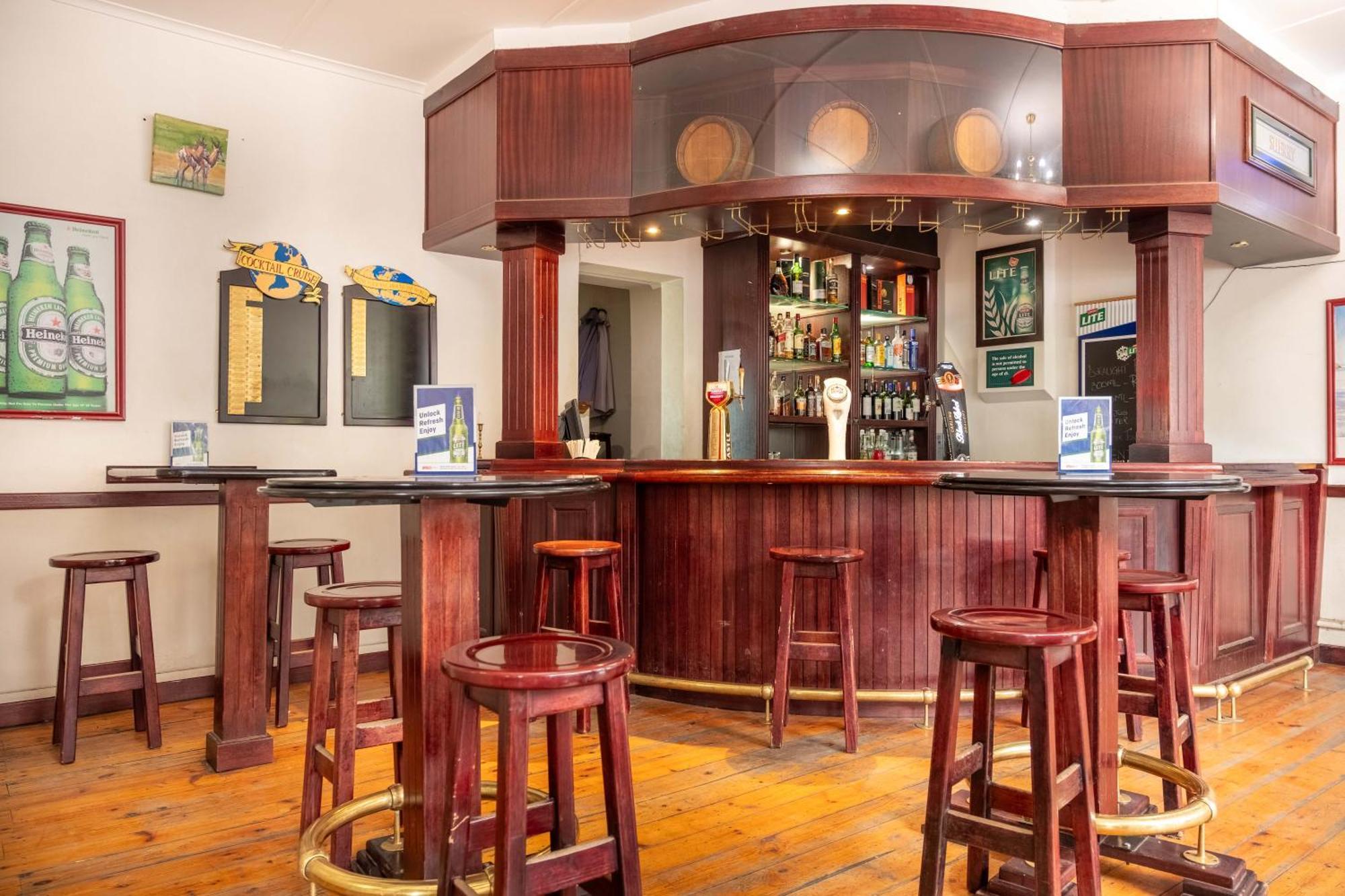 Karoo Country Inn Middelburg  Ngoại thất bức ảnh