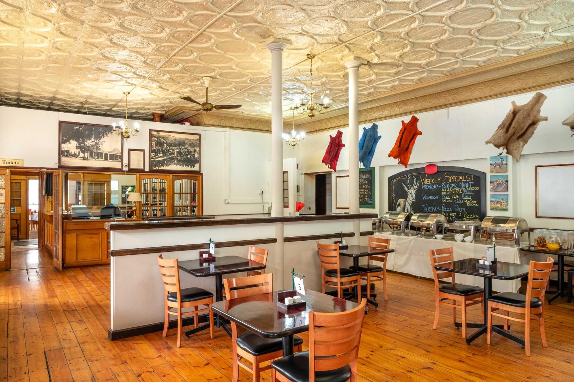 Karoo Country Inn Middelburg  Ngoại thất bức ảnh